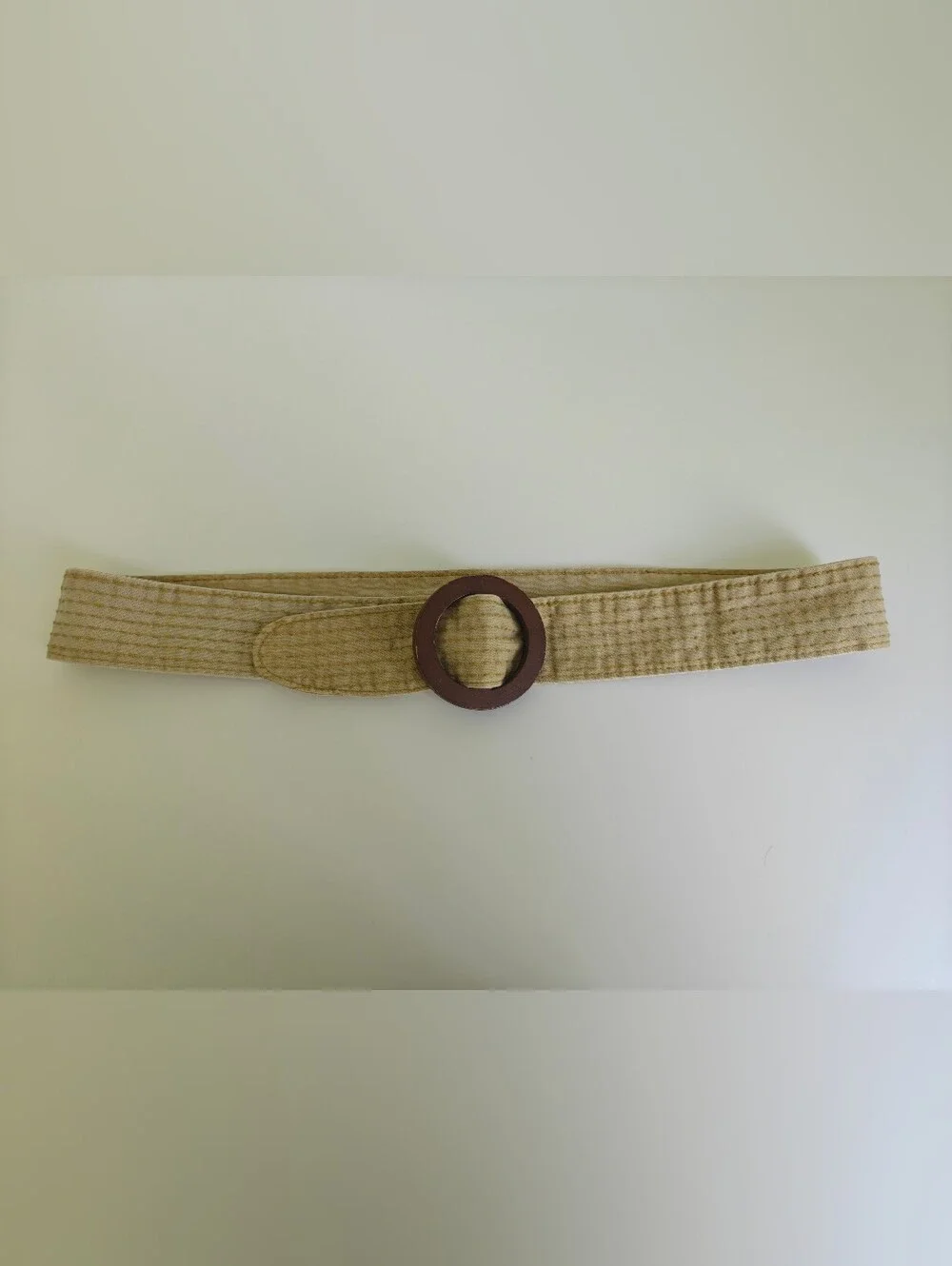 beige canvas stripe boho Y2K belt features dark brown round wooden buckle
